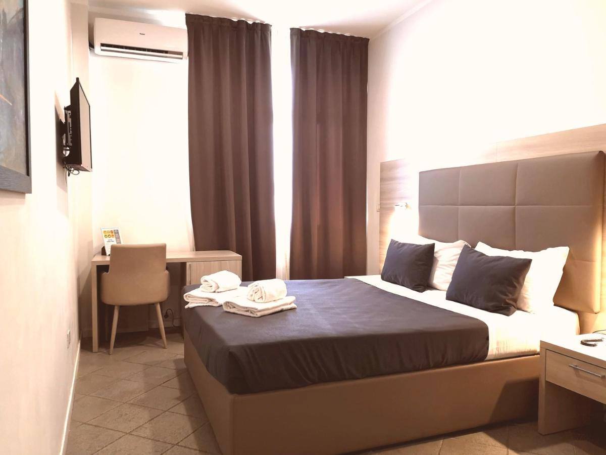 Academy Hotel Fiumicino Exteriér fotografie